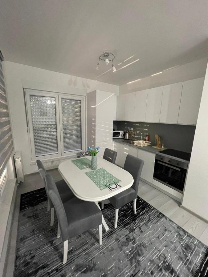 Oaza Apartments Сараево Экстерьер фото